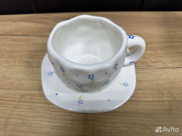 Чашка с блюдцем