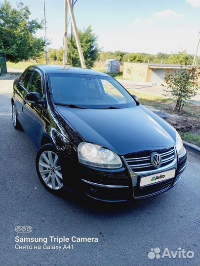 Volkswagen Jetta, 2009