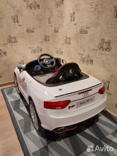 Электромобиль бу Audi rs5