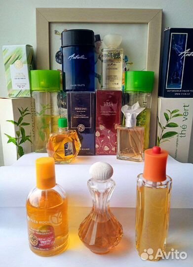 Снятости и современный Yves Rocher и Avon