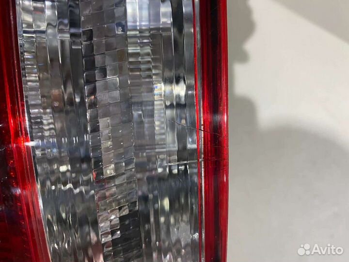 Фонарь задний VW polo 10 6RU945096E