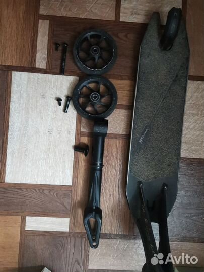 Детали на трюковой самокат