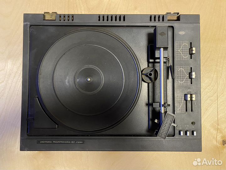 Виниловый проигрыватель радиотехника 301-м стерео