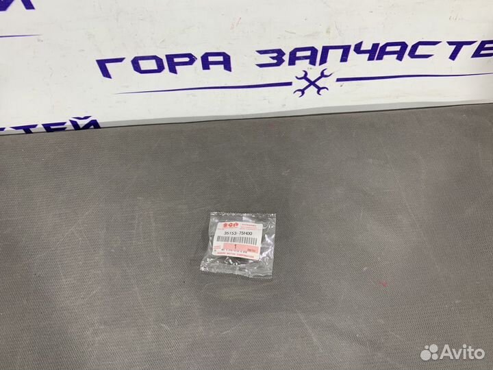 Крепёж фары Suzuki 35153-75H00