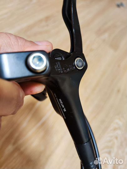 Комплект тормозов Shimano MT200