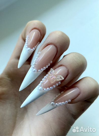 Наращивание ногтей,покрытие гель-лак