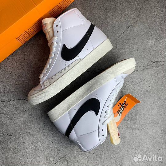 Кроссовки Nike blazer mid 77