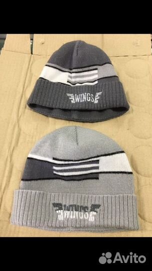 Продаю шапочки на мальчика