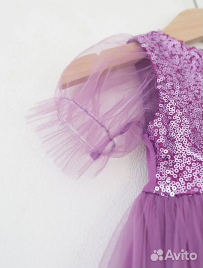 Платье праздничное 92