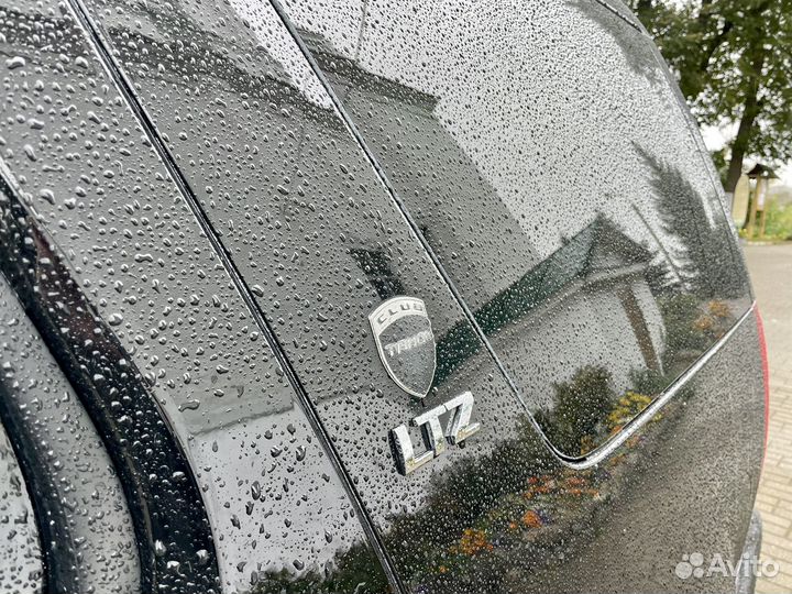 Chevrolet Tahoe 5.3 AT, 2012, 200 000 км