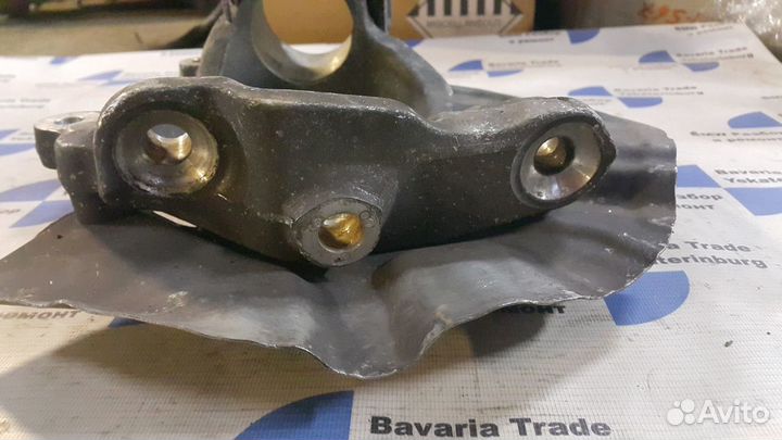 Кулак поворотный передний левый бмв е60 bmw e60