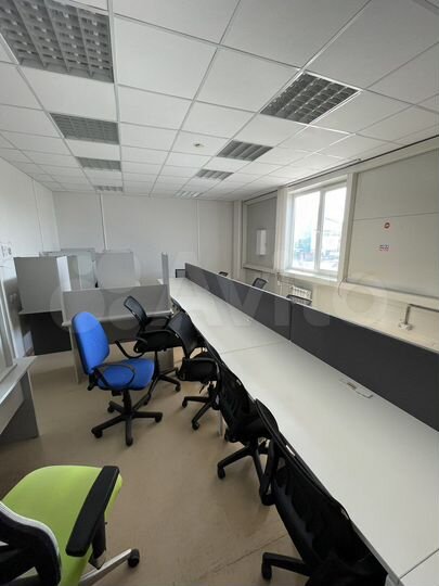 Помещение 697.8 м², 428/м2