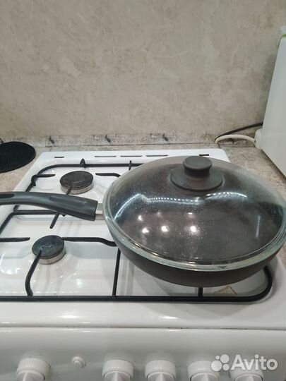 Сковорода с крышкой