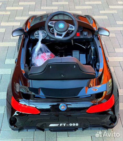 Детский электромобиль