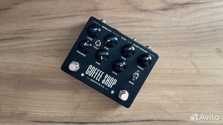 Zephyr FX coffee shop