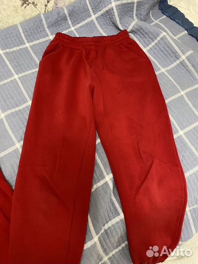 Костюм спортивный