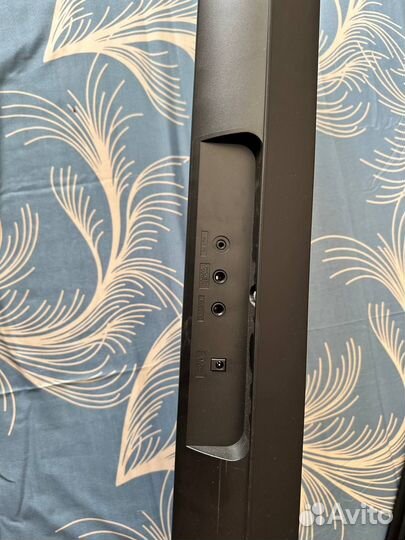 Синтезатор Yamaha PSR-E360B