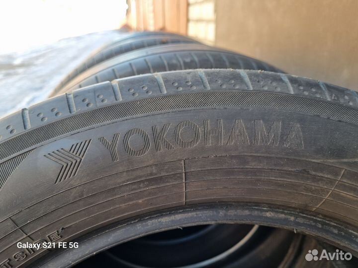 Yokohama BluEarth AE50 SUV 235/55 R18 100V