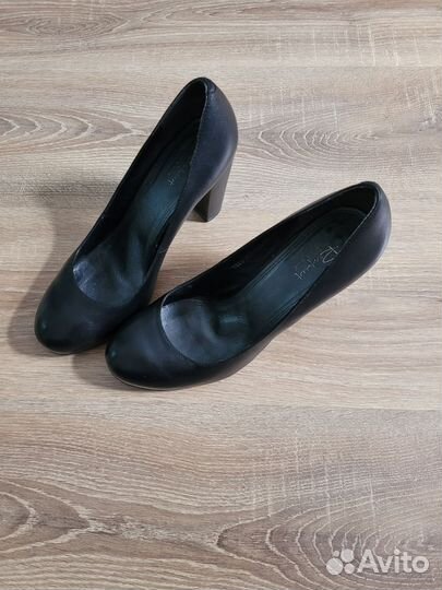 Туфли кожаные новые (40 размер)