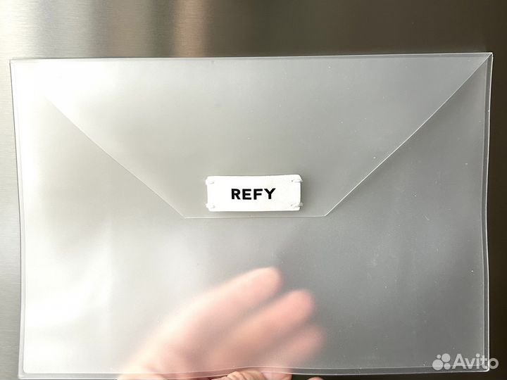 Крсметичка Refy без наполнения