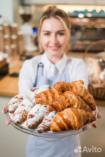 Администратор в кафе-пекарню
