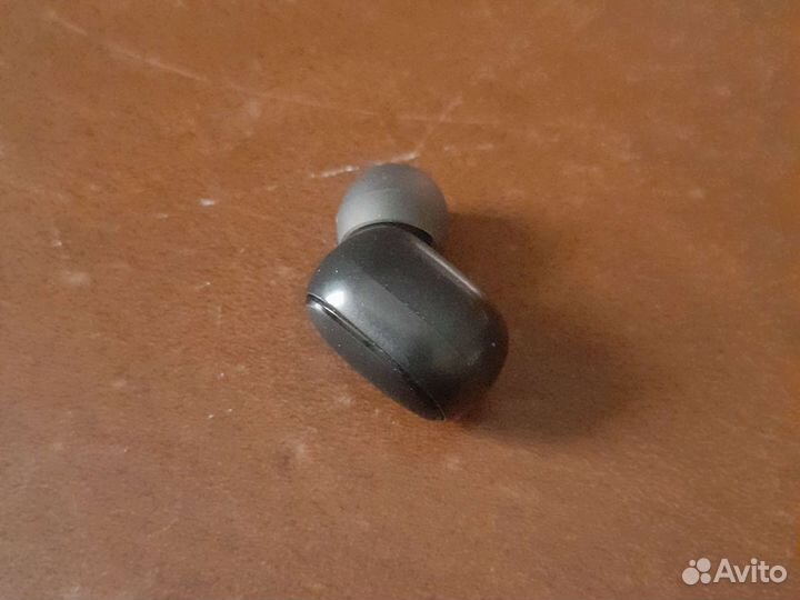 Беспроводной наушник