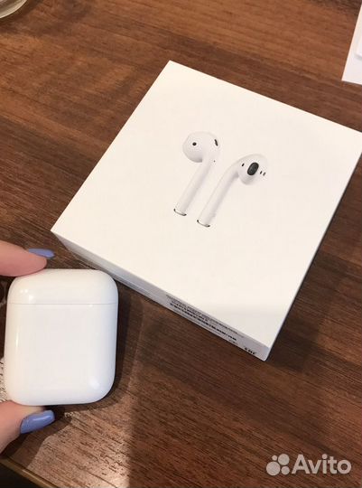 Кейс Airpods 2 оригинал бу