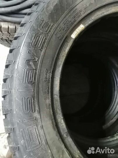 Gislaved Nord Frost 200 205/60 R16 96T