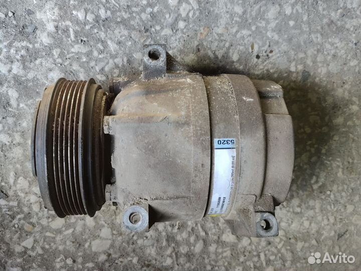 Компрессор кондиционера Laguna 2 1.8
