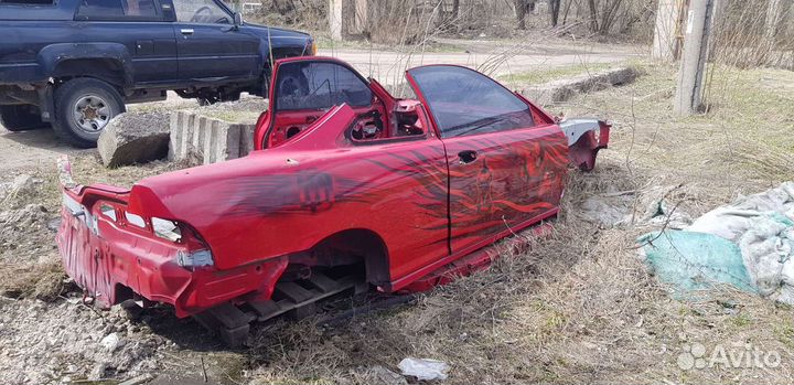 Заднее правое крыло Honda integra dc2