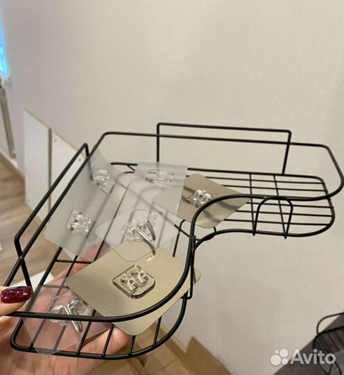 Полка для ванной угловая