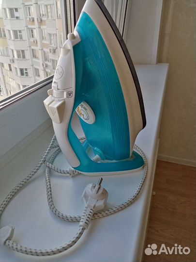 Паровой утюг Tefal