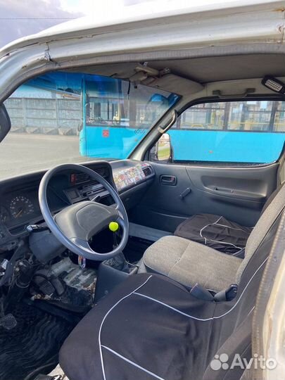 Toyota Hiace 2.4 МТ, 1994, 390 000 км