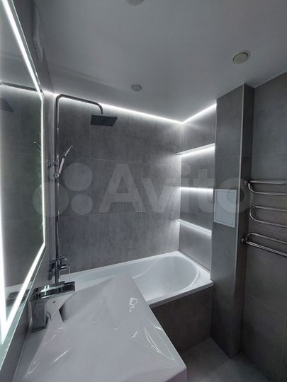 2-к. квартира, 42 м², 2/5 эт.