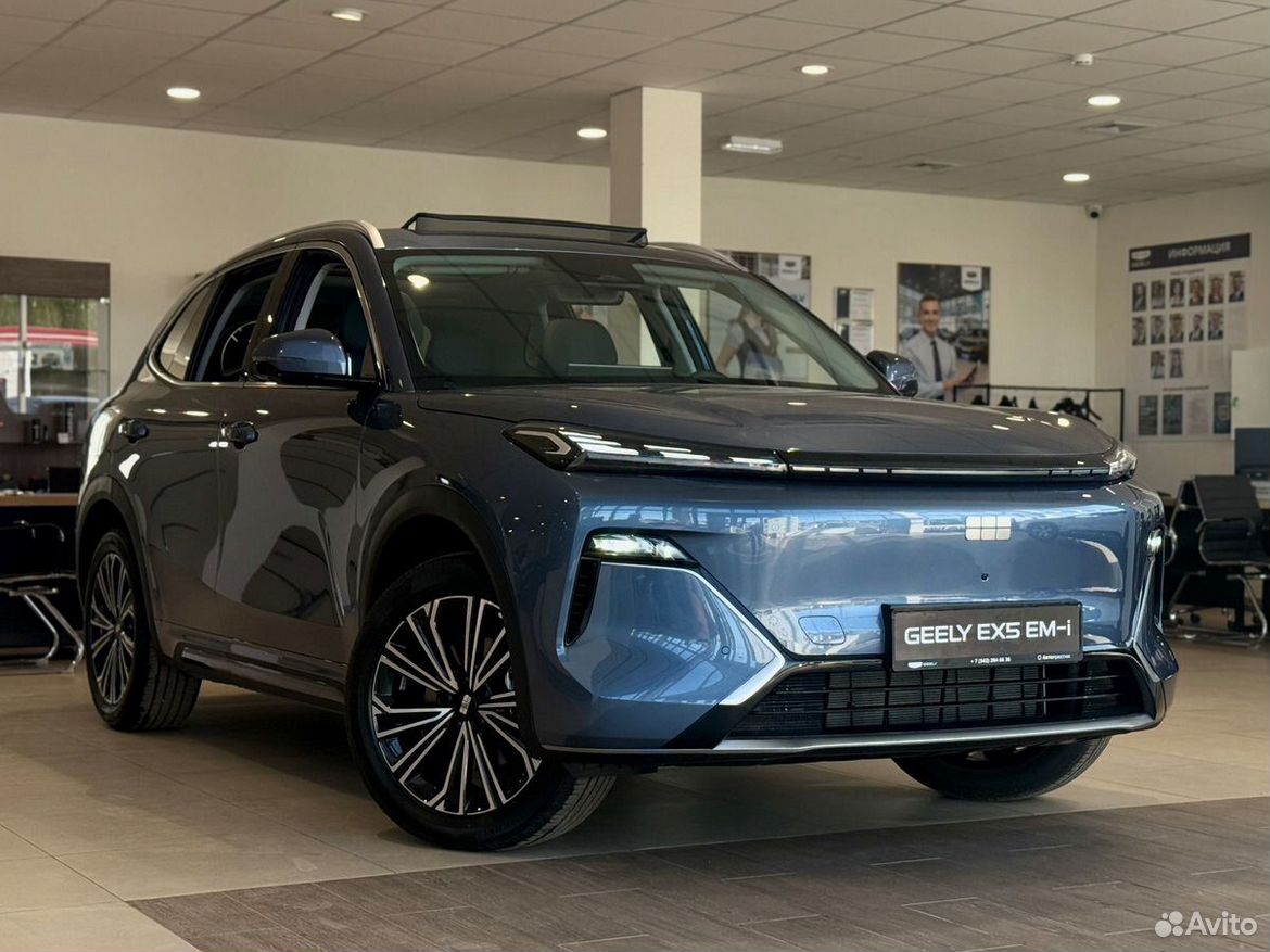 Geely EX5 Гибрид 1.5 AT, 2026