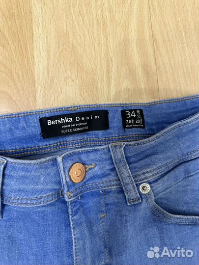 Джинсы bershka 34 super skinny fit