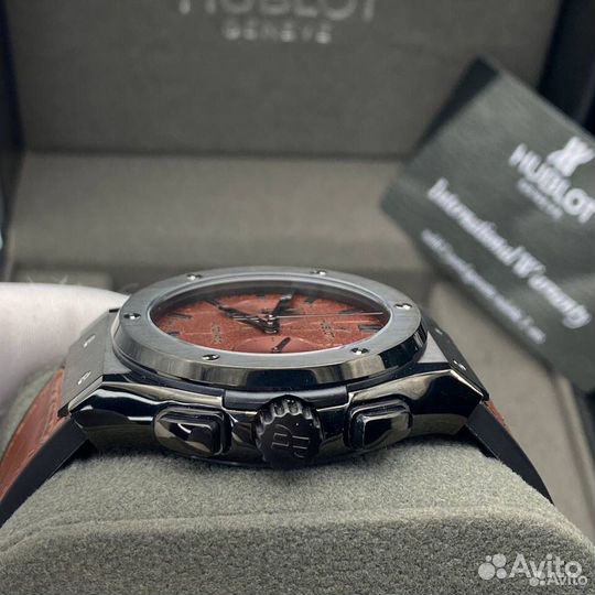 Мужские часы hublot