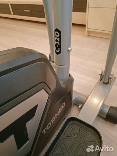 Эллиптический тренажер torneo