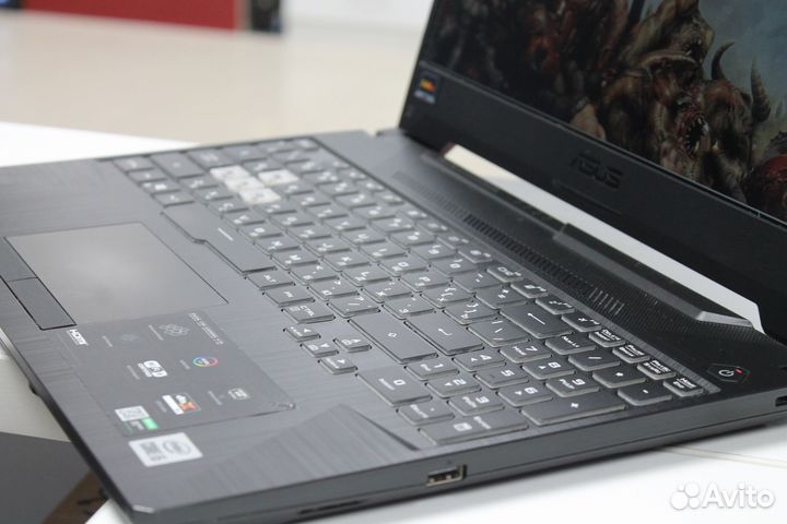 Лучший ноутбук для игр Asus Tuf