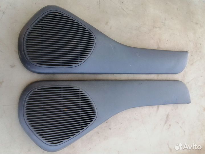 Накладка двери Nissan Almera N15 1995-2000