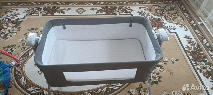 Приставная кроватка люлька. Кокон в подарок