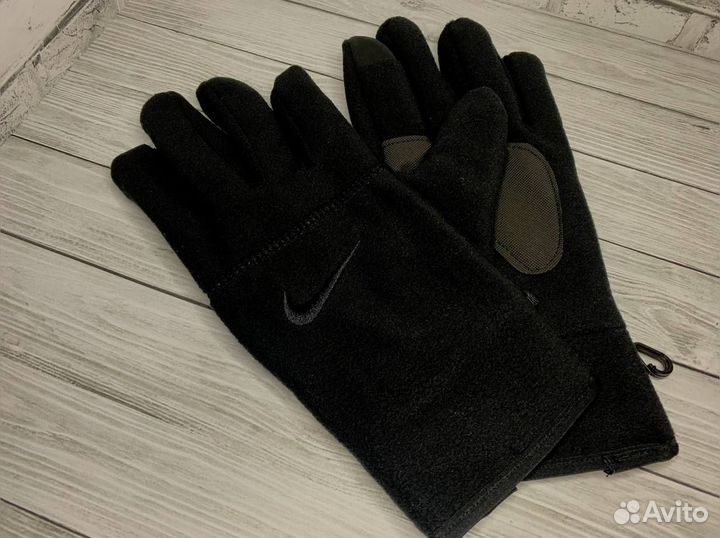 Перчатки Nike плюшевые теплые