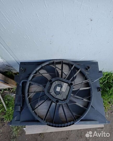 Вентилятор для мерседес W211 A2115000593