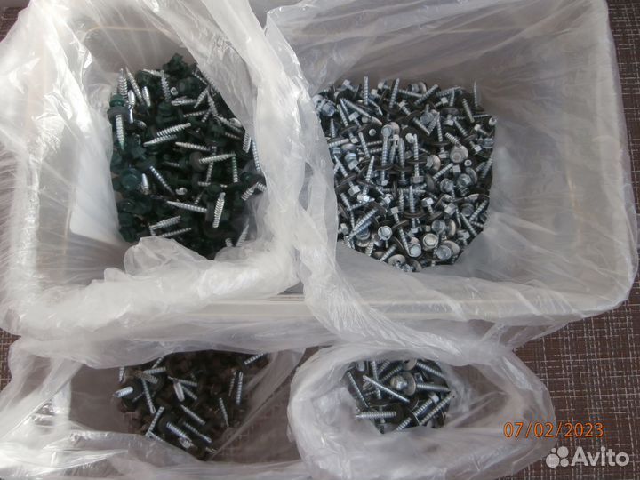 Саморезы кровельные