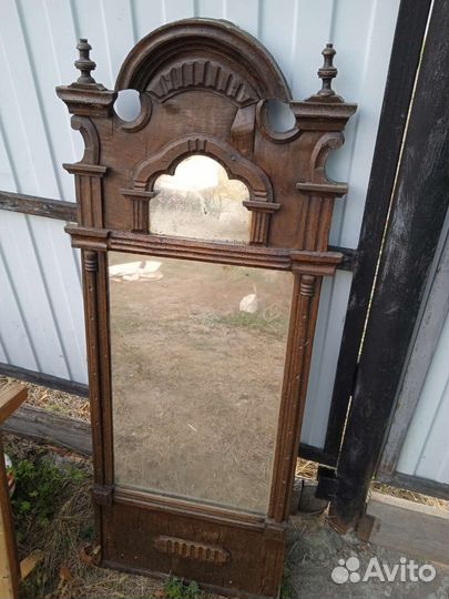 Зеркало старинное