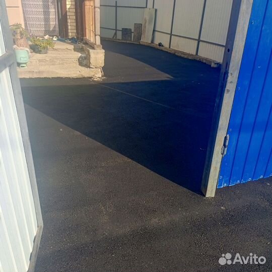 Укладка асфальта во дворе