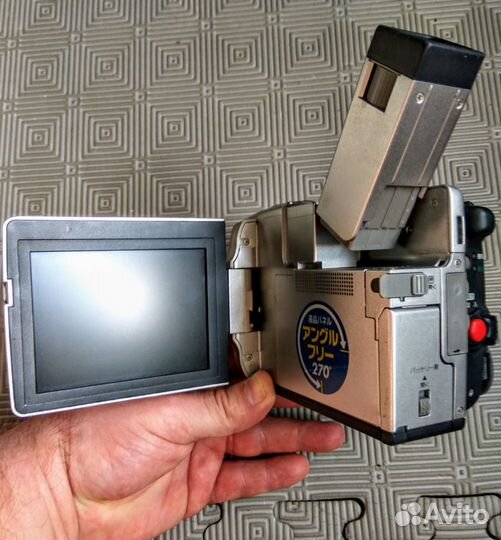 Кассетная mini-DV Видеокамера Panasonic NV-DS5