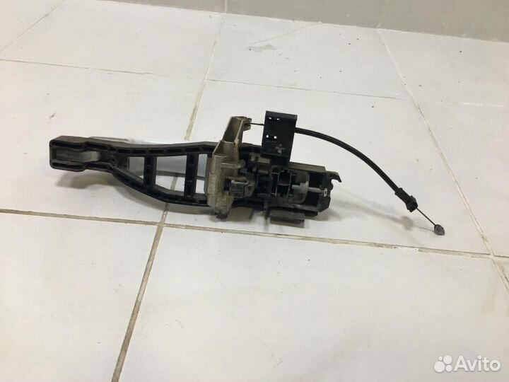 Ручка двери задней наружная правая Ford Focus 2 CB