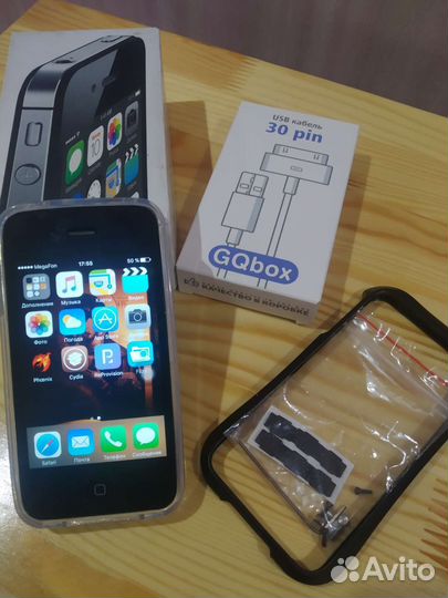 Телефон iPhone 4s