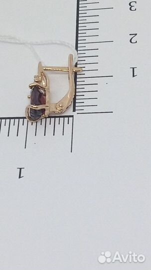 Золотые серьги с фианитом